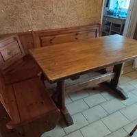 Tavolo legno + cassapanca angolare
