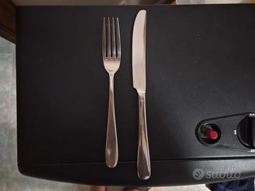 posate coltelli e forchette