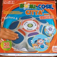 Gioco "Nomi, cose, città... elettronico"