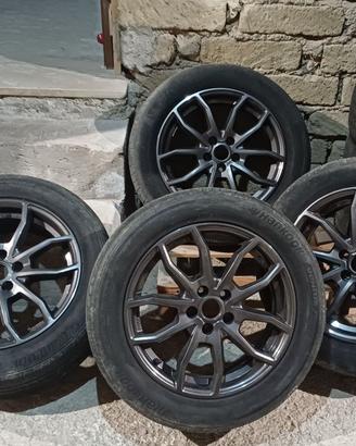 Cerchi in lega da 16 pollici