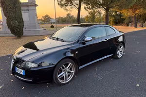 Alfa Romeo GT 1.9 JTDM 16V Distinctive