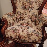 poltrona singola con fiori 