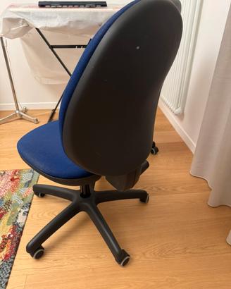 Sedia ufficio con rotella