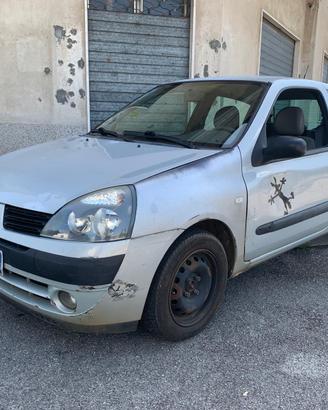 Renault clio 1.4 16v