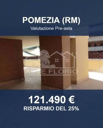 Immobile in asta di 66 m² con box auto a Pomezia