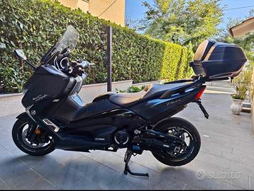 Yamaha T Max 530 - 2017
