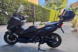 Yamaha T Max 530 - 2017