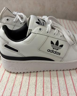 Scarpe Adidas Bold