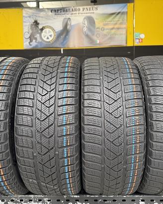 4 Gomme 205/40R17 Pirelli Invernali 95/80% residui