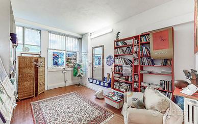 AMPIO MAGAZZINO DI 167 MQ