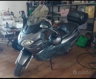 Piaggio X9 250 evolution