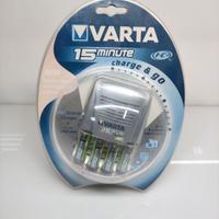 Caricabatterie VARTA 15 Minute I-C³ con 4 Pile Ric