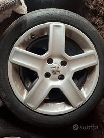 Cerchi in lega con gomme peugeot citroen da 17