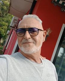 Magazziniere con esperienza pluriennale