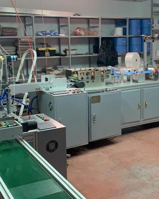 Macchina produzione automatica mascherine