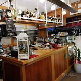 Vendita Ristorantino/Enoteca Bistrot Tenda Rossa