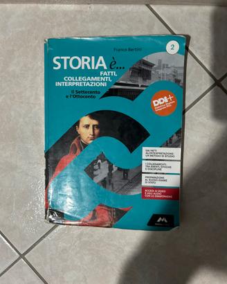 Storia é… 9788893242943