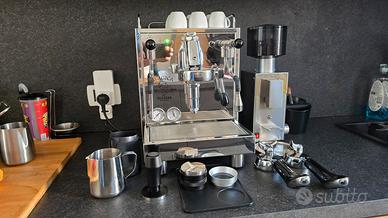 Macchina da caffè Bezzera Magica + accessori