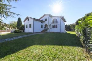 Villa - Castions di Strada