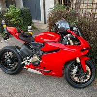 Ducati superbike 1199 Panigale abs