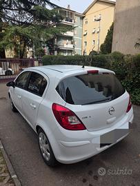 OPEL CORSA 1.4 2010 BENZINA 