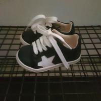 scarpe sneakers Adidas Disney e gioiecologiche