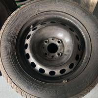 cerchi in ferro e 3 gomme