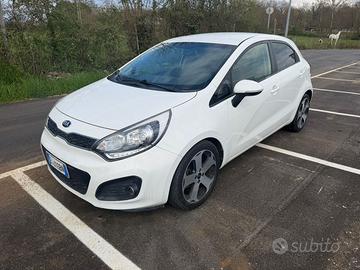 Kia rio 1.4 Diesel