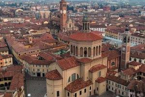 Immobile e terreno edificabile