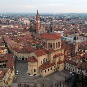 Immobile e terreno edificabile