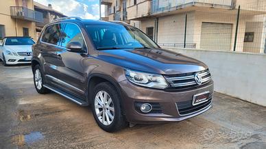 Volkswagen Tiguan 2.0 TDI 110 CV Sport & Style Blu