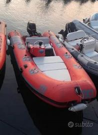 Gommone Marshall M80 con motore e carrello