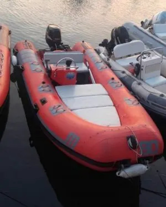 Gommone Marshall M80 con motore e carrello