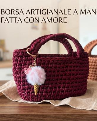 Borsa da polso a uncinetto bordo’