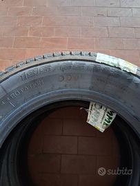 2 Pneunatici All seasons