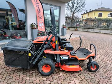 Trattore tosaerba seminuovo Kubota GZD-15HD3