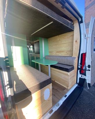 FURGONE ALLESTIMENTO