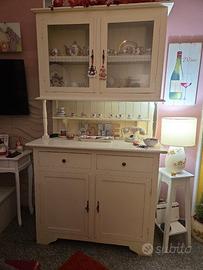 Credenza in legno massello stile shabby chic