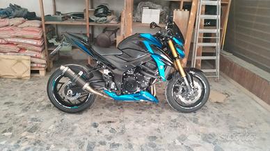 Suzuki gsx-s 750  