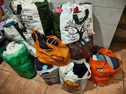 abbigliamento usato da buttare
