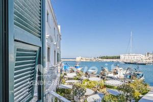 Appartamento di 146 m² con 3 locali a Trani