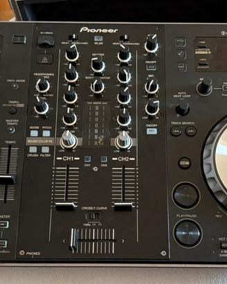 Pioneer XDJ r1 con Flyght Case