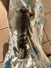 ammortizzatore anteriore vespa gts e gt 2 pezzi