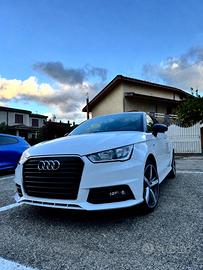Audi A1 Sportback 1.6 TDI 116 CV S line – 94.000 k