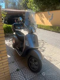 vespa 200 L gt
