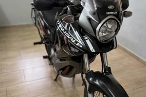 Honda transalp 700