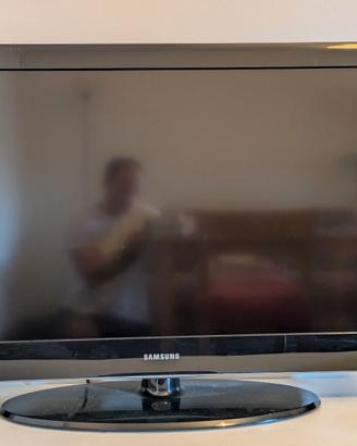 TV Samsung Full HD (1920x1080)