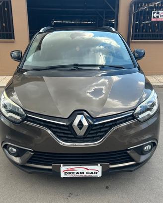 Renault Grand Scenic dCi 8V 110 CV Energy Intens
