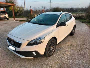 Volvo V40 D3