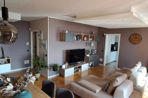 Trilocale via Cantoreggio, Masnago, Varese